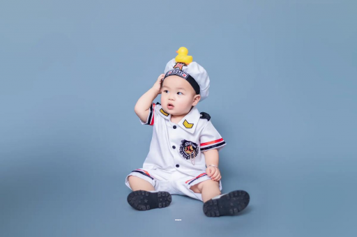 乌鲁木齐宝宝老摇头怎么回事
